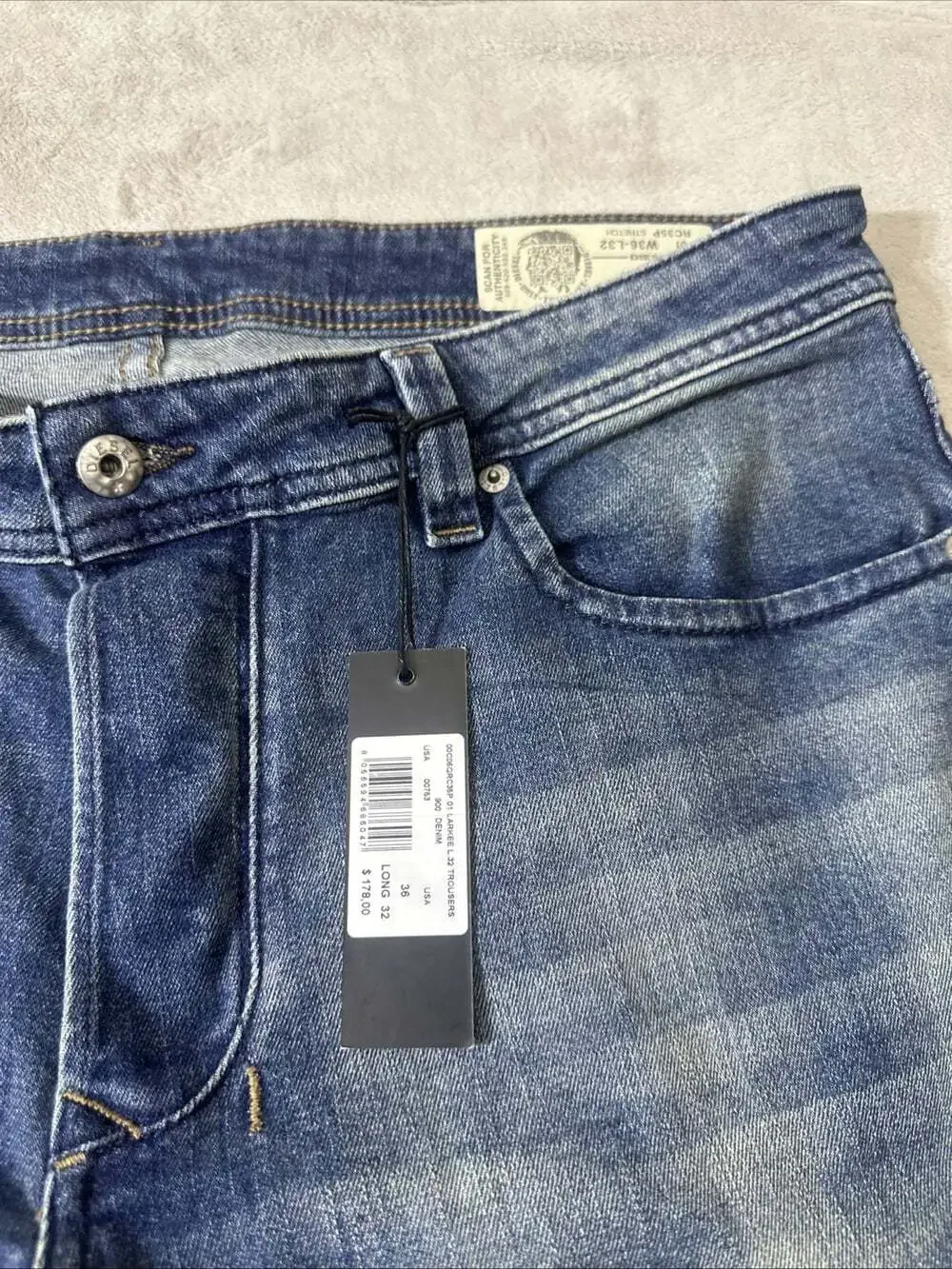 Diesel Larkee Men’s Jeans 36x32 Regular Straight Leg Blue Wash Denim NWT
